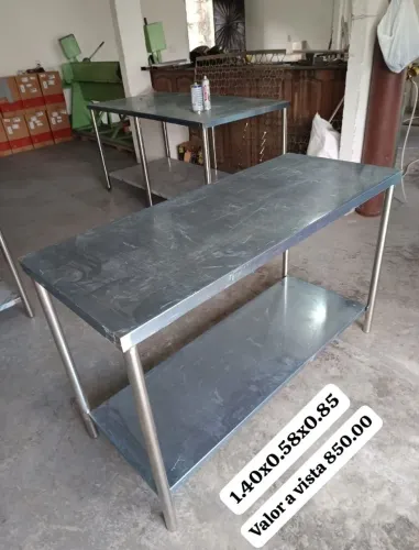 Venda de mesa inox