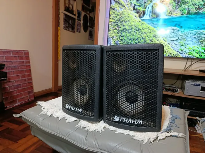 2 Caixas de som passivas Frahm ps300