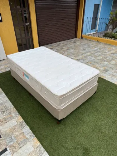 Colchão de Viúva + base Box Seminovo 1,10 x 1,88