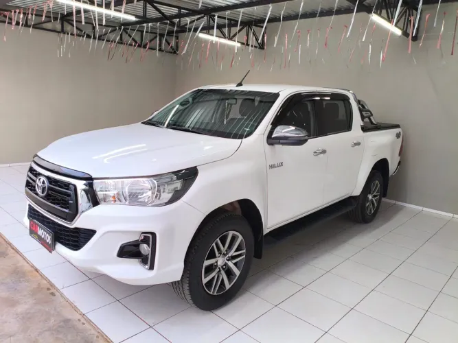 Toyota Hilux CD SRV 4X4 2.8 TDI Diesel Aut. 2020