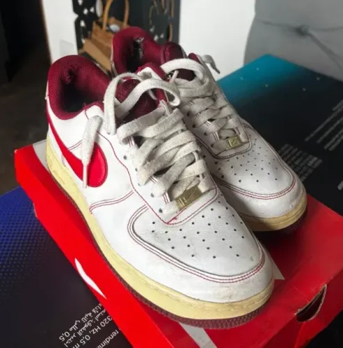 Tenis Nike Air Force Vermelho 41 Usado com Detalhes