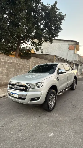 Ford Ranger XLT 2.5 16V 4X2 CD Flex 2017