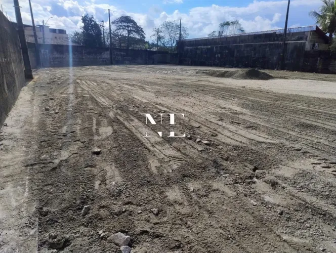Terreno Comercial para Locação em Santos, Estuário