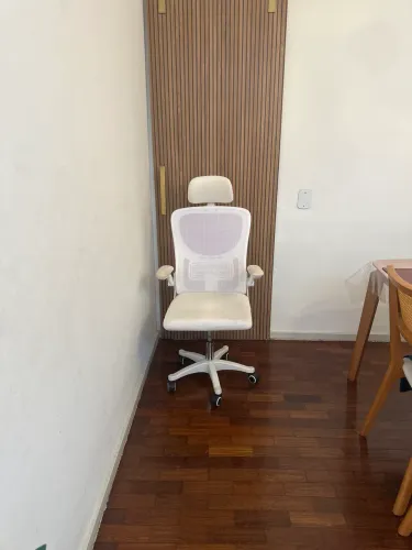 Cadeira de Escritório Ergonômica Abracasa Branca - Excelente Estado