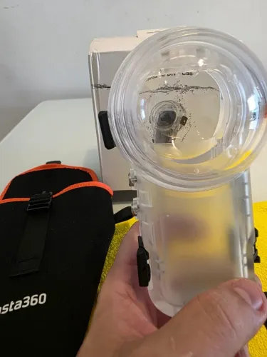 Case de Mergulho Insta360 X5