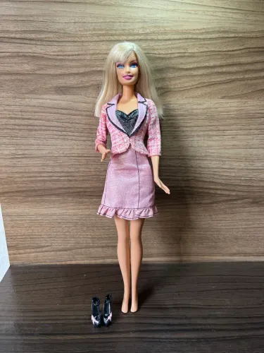 Boneca Barbie Quero ser Jornalista