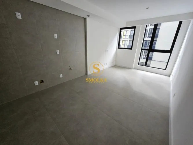 Studio para locação, sem vaga, bairro Trindade, Florianópolis/SC.