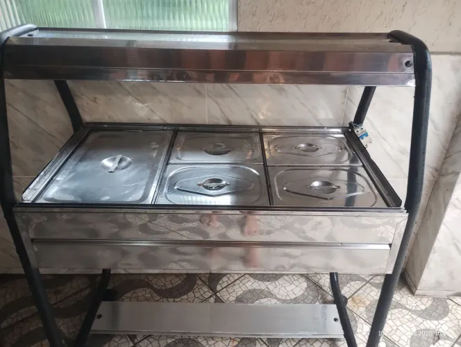 Vende-se buffet self service