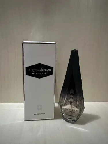 Perfume Givenchy Ange ou Démon 50ml (na caixa)