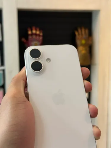 Iphone 16 128 - Semi novo - Bateria 88% todo original