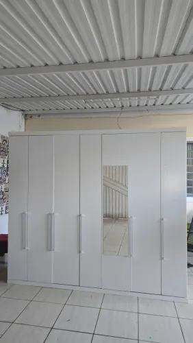 Guarda roupa 7 portas 2 gavetas usado