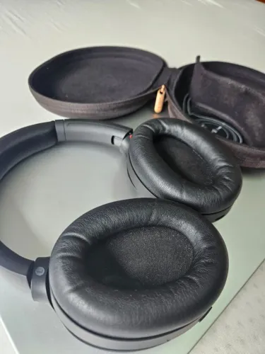 Fone de Ouvido Over-Ear Sony XM4 - WH-1000XM4