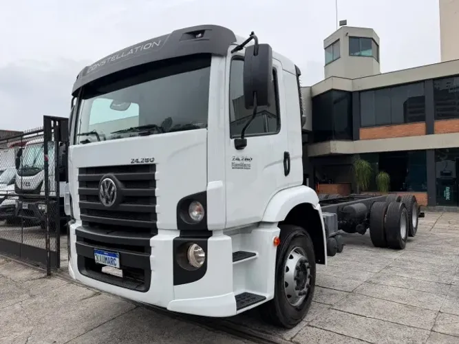 Volkswagen Vw 24-280 Constellation 6x2