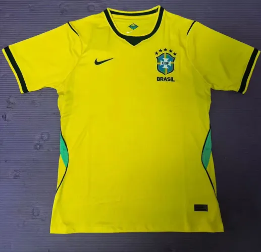 Camisa Amarela da Seleção Brasileira 2026 Tamanho P