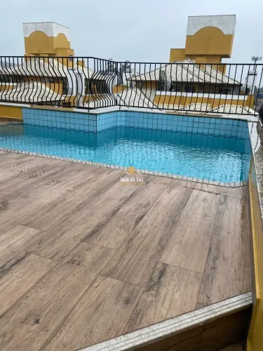 COBERTURA C/ PISCINA PRIVATIVA A 200 METROS DO MAR