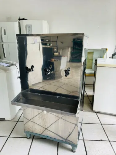 Bebedouro Industrial 100L