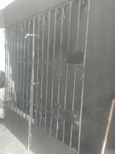 portão de garagem 220 largura pó 210 altura