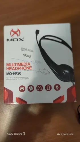 Fone multimedia com microfone