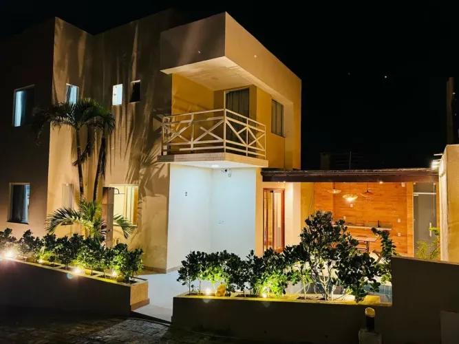 CASA PARA LOCAÇÃO IPITANGA 4/4 COM 2 SUÍTES