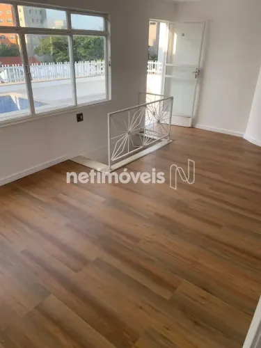 Cobertura à venda de 158m²; | 04 Quartos | 01 Suíte | 02 Banheiros no Bairro Grajaú