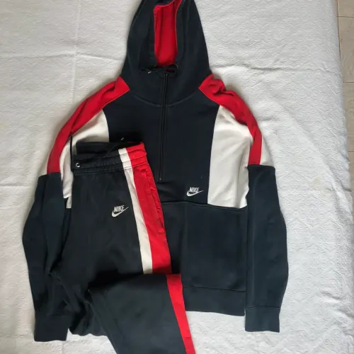 Conjunto Nike moletom