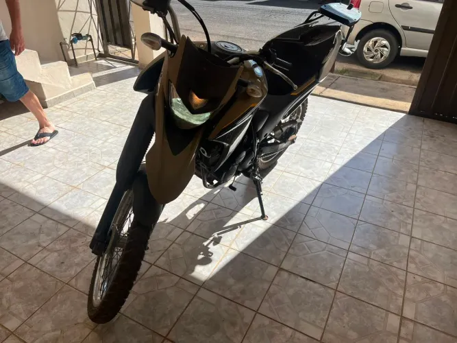 Lander XTZ 250