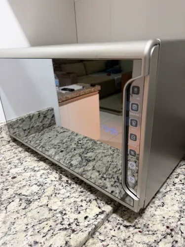 Micro-ondas Electrolux 31L Espelhado com Painel Integrado (MI41S)