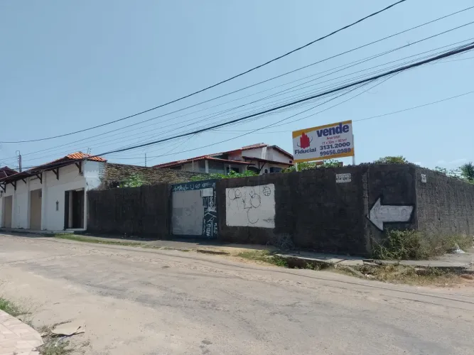 EXCELENTE OPORTUNIDADE! Terreno c/ 17x33=561m² esq. R. Doutor José Plutarco, nascente, sit
