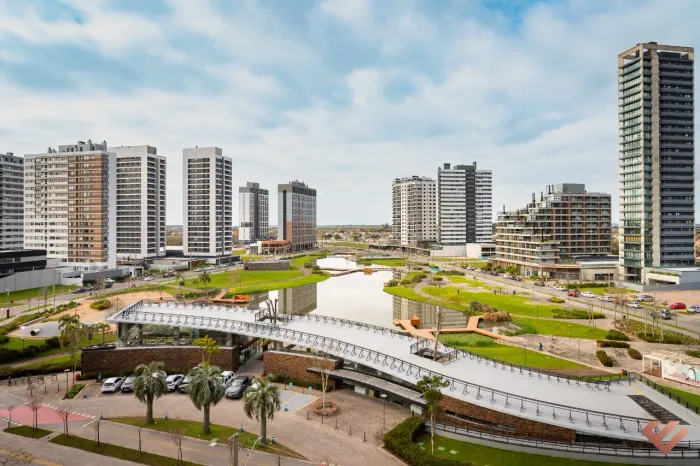 Plex | Parque Una | Sala comercial com vaga