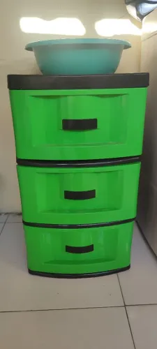Vendo Gaveteiros grande em ótimo estado de conservação
