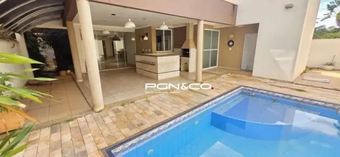 Casa em Condomínio Fechado para Alugar de 03 Quartos sendo todos Suítes no Recreio das Acá