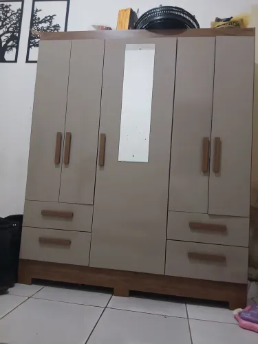 Vendo guarda roupa casal