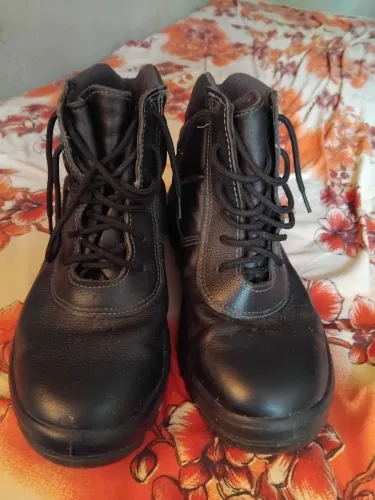 Bota masculina
