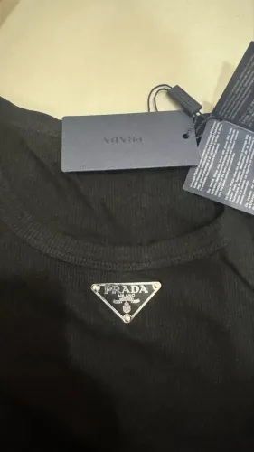 BLUSA PRADA PRETA BÁSICA