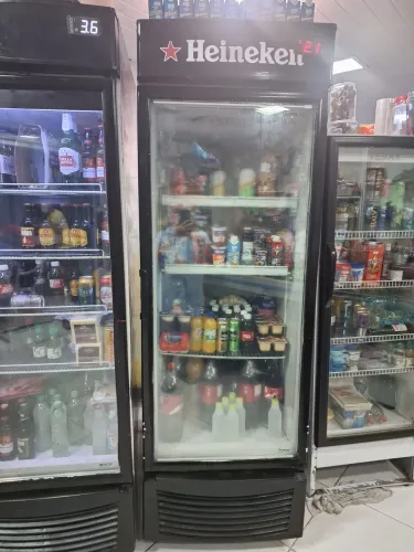 Freezer expositor cervejeiro