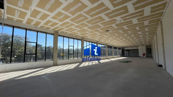 Prédio Comercial com 800 m² no Jardim Helian - São Paulo/SP