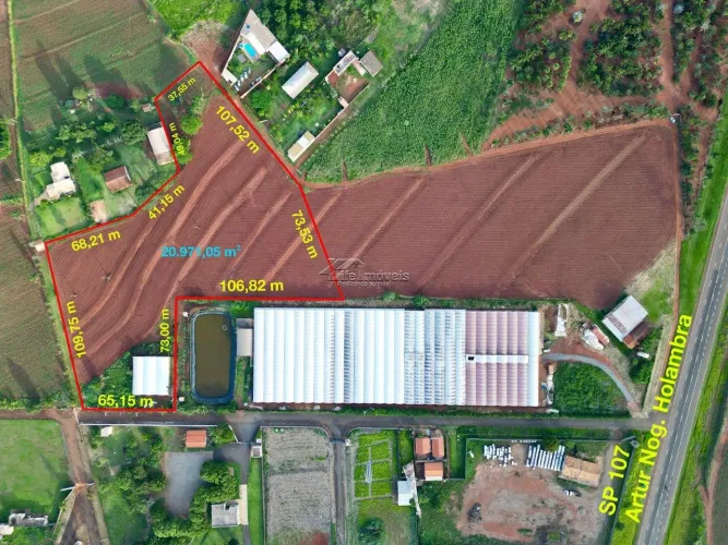 Área à venda próxima a Arthur Nogueira