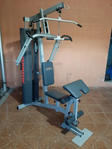 Estação de musculação athletic completa.