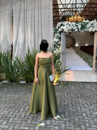 Vestido Madrinha Verde oliva - Usado somente uma vez 
