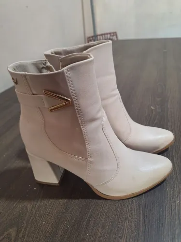 Bota missisipi N° 37 sem Uso