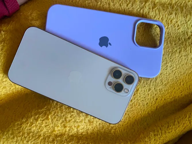 Vendo iPhone 12 Pro Max 