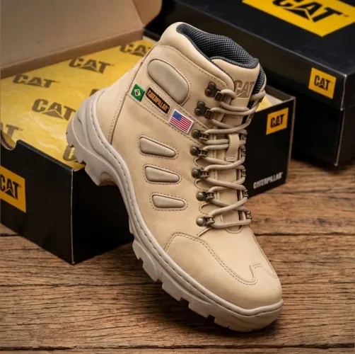 Bota Caterpillar Creme Nobuck