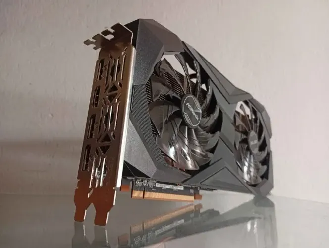 GTX 1660 Super 6GB DDR6. *Analiso troca em placa inferior com volta...