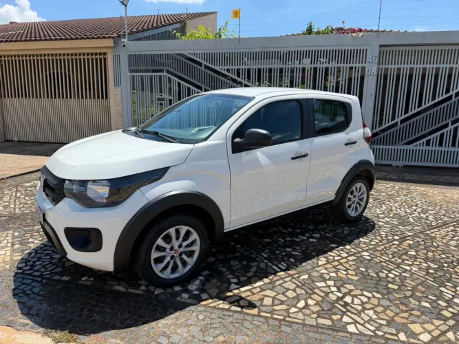 Fiat Mobi Like 1.0 Fire Flex 5P. 2024
