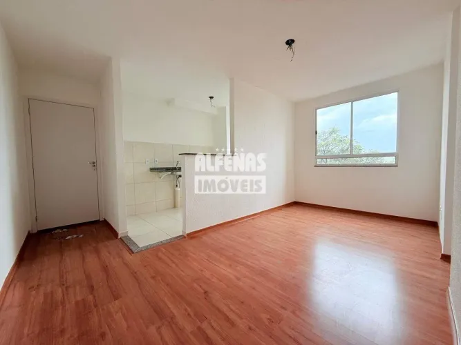 Apartamento à venda 2 quartos no Bairro GLORIA