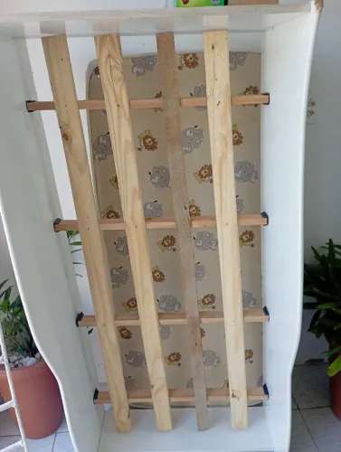 Cama dos carros infantil