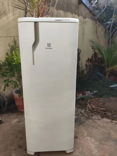 Geladeira Electrolux Frost Free