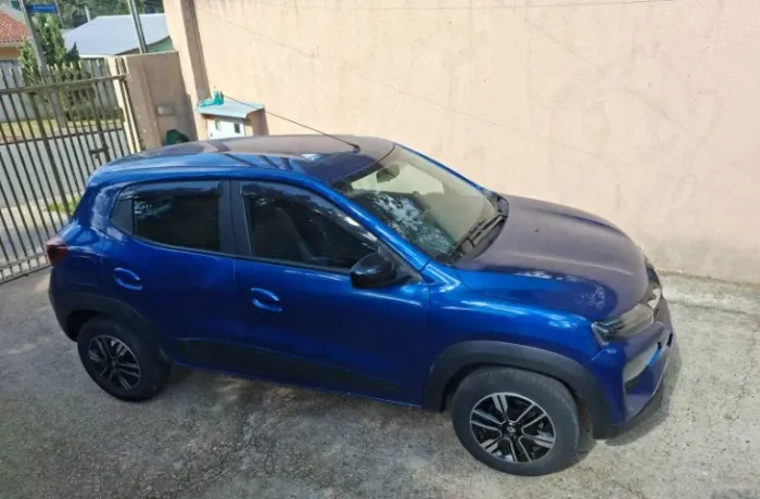 Renault Kwid Intense 1.0 Flex 12V 5P Mec. 2023
