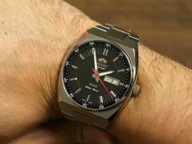 Vendo Relógio Orient Automático Masculino 469SS087F