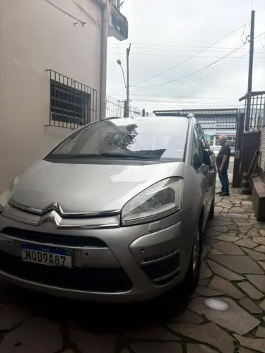 Citroen C4 Picasso Grand 2.0 16V 143cv AUT 2012